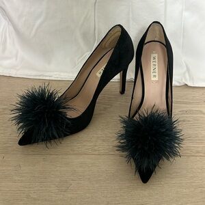 Black Velvet Pump with fur